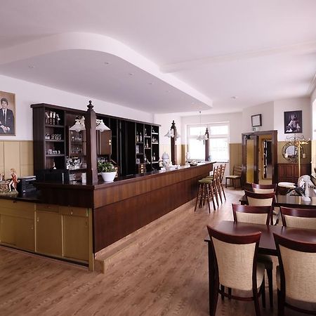 Hotel Grüner Kranz Rendsburg Dış mekan fotoğraf