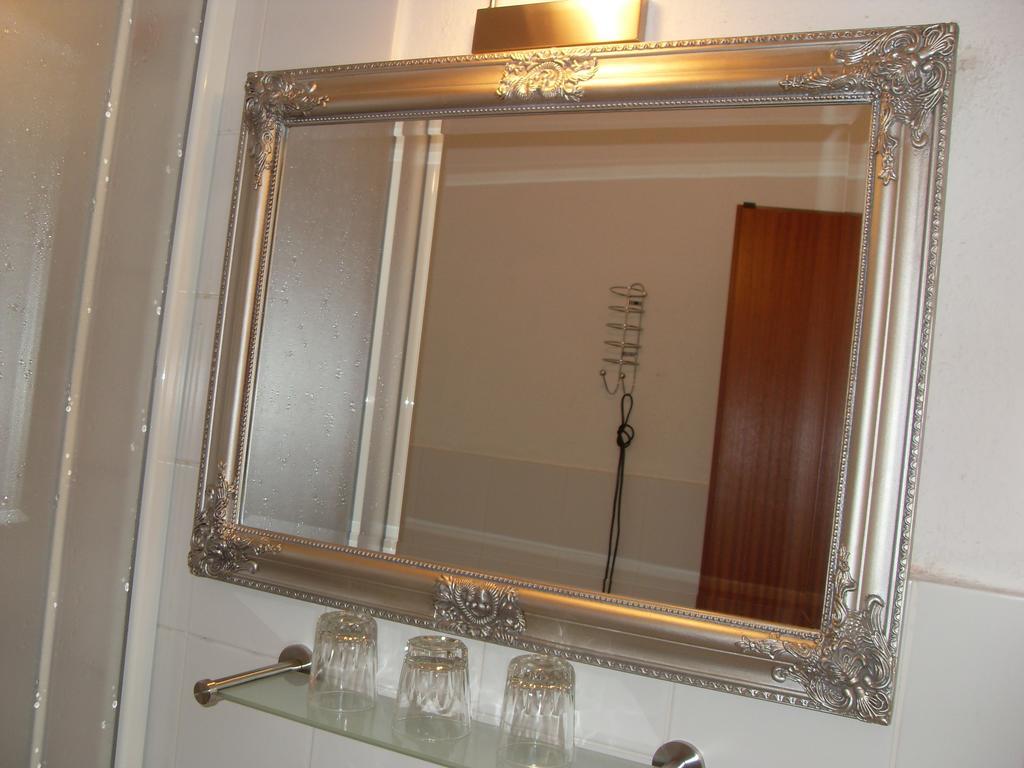 Hotel Grüner Kranz Rendsburg Oda fotoğraf