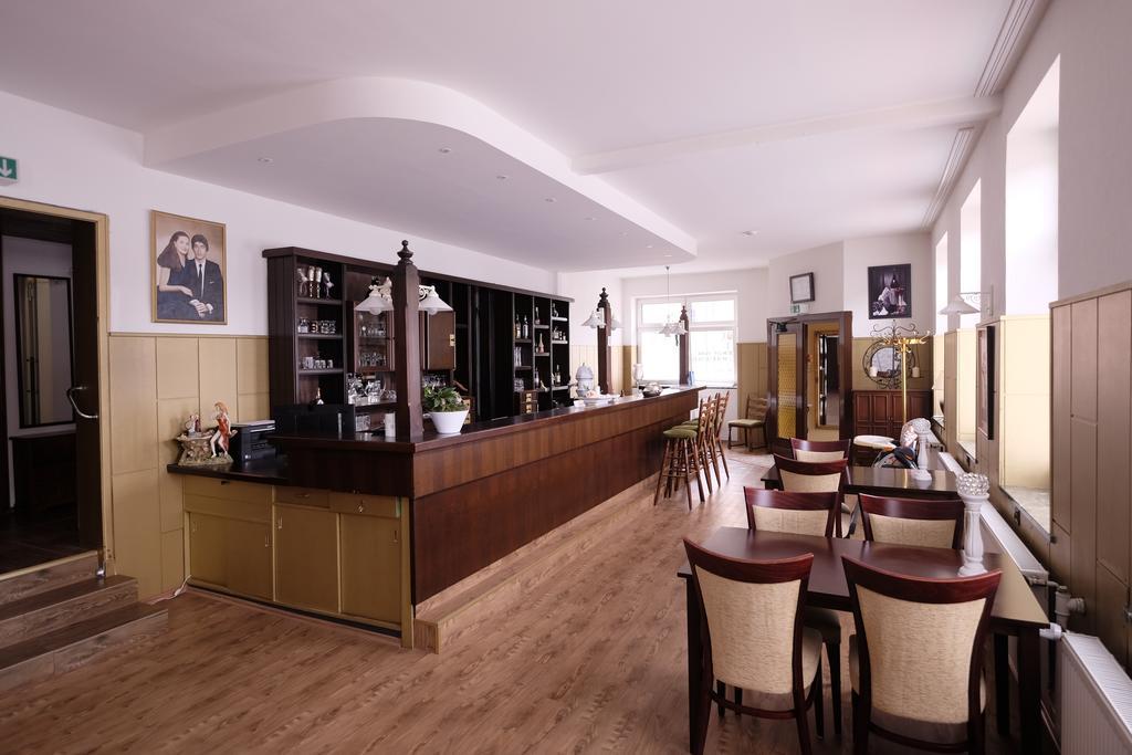 Hotel Grüner Kranz Rendsburg Dış mekan fotoğraf
